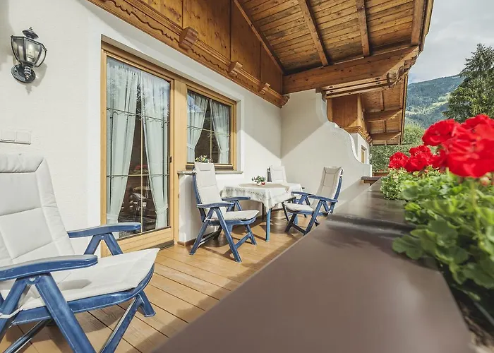 Christine * Aschau Im Zillertal